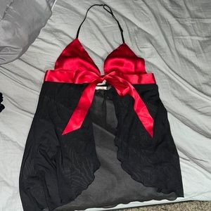 Vintage gold label Y2k Victoria’s Secret teddy/chemise, Medium